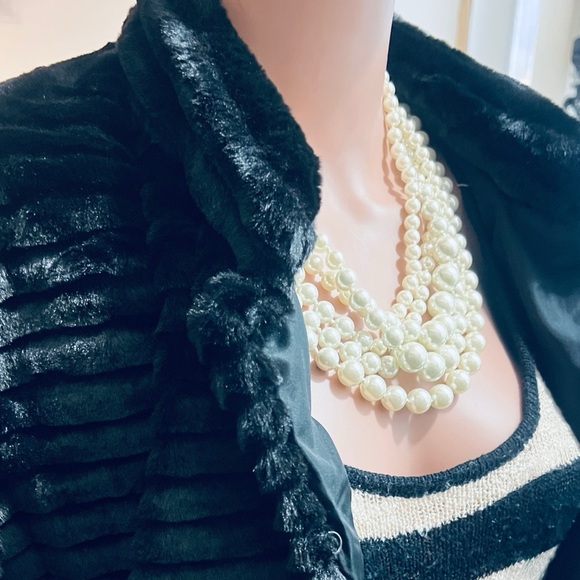 J.CREW PEARL TWISTED HAMMOCK NECKLACE - Picture 14 of 14